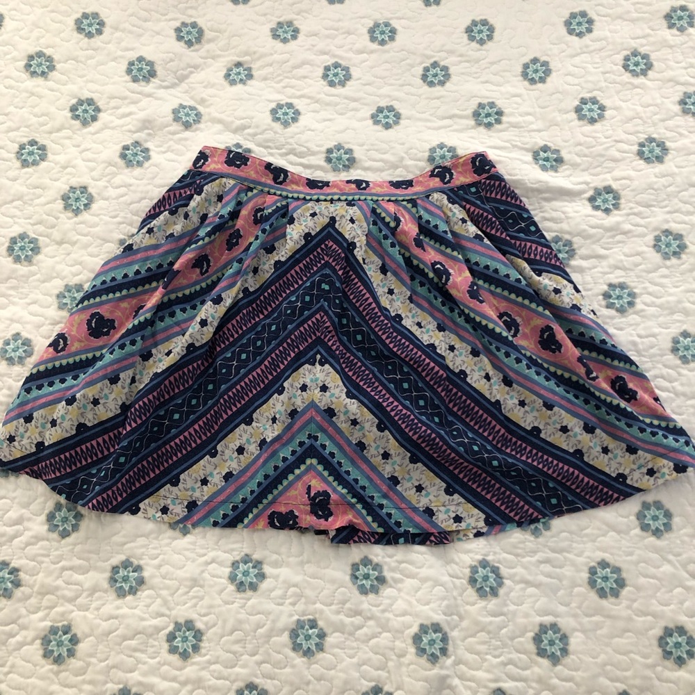 Flowy skirt